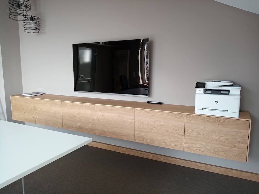 Lowboard aus Holz